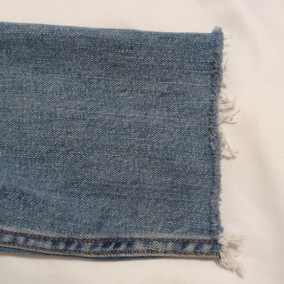 Old Navy MODIFIED Raw Hem Denim Trucker Jacket, Color Blue Size M - Picture 7 of 15